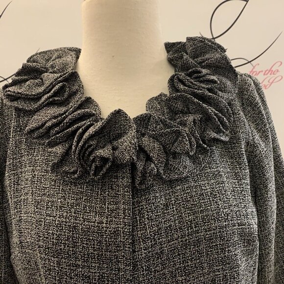 Danny & Nicole. NWT Dress Suit. 8P. $100 Gray Tweed Ruffle 2 Piece Set Shift DD - Picture 2 of 7